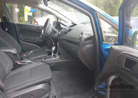 2018 Ford Fiesta Se z USA, uszkodzony, nr VIN 3FADP4EJ8JM103869